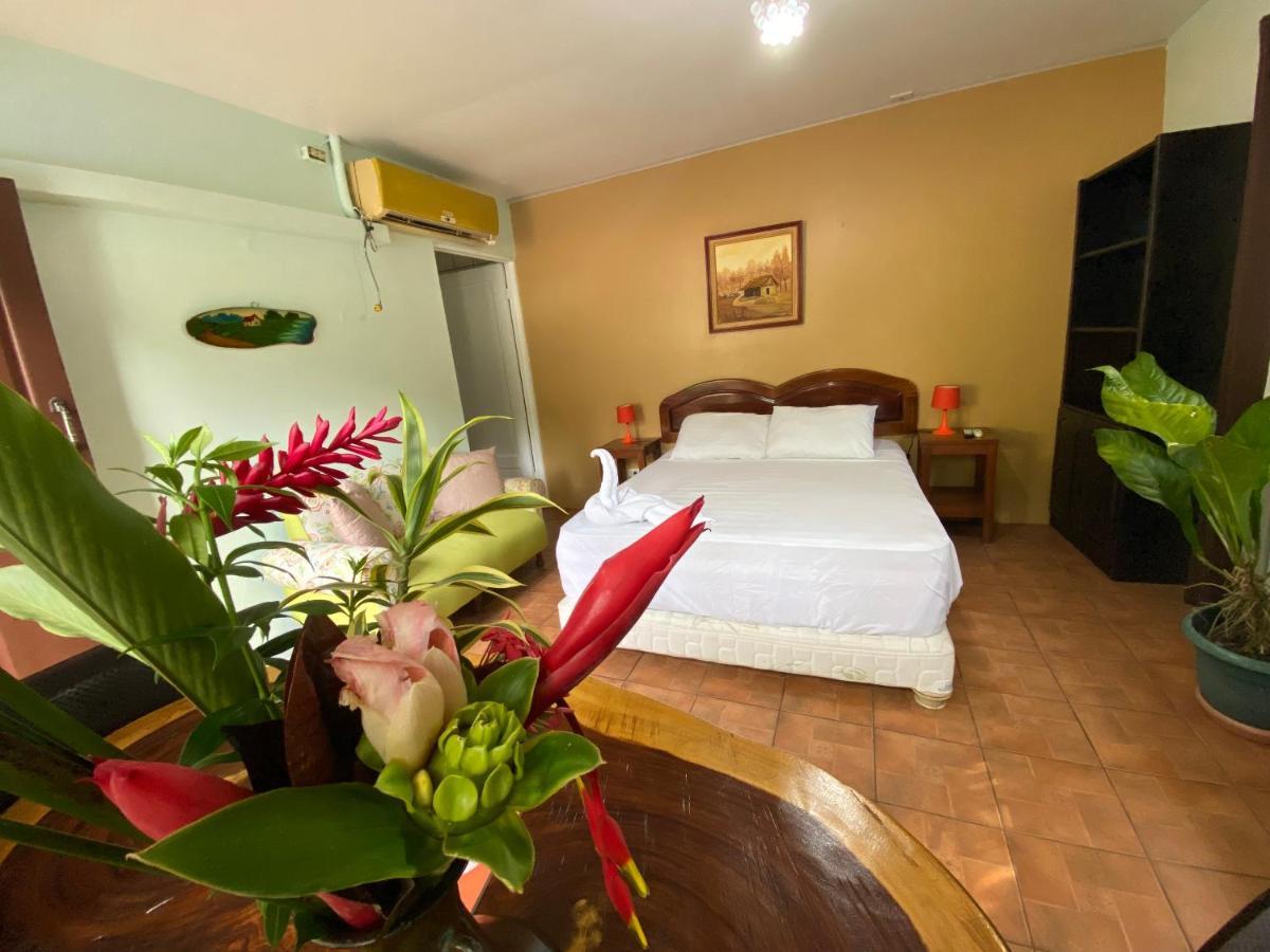 مانويل أنطونيو La Montanita Lodge المظهر الخارجي الصورة
